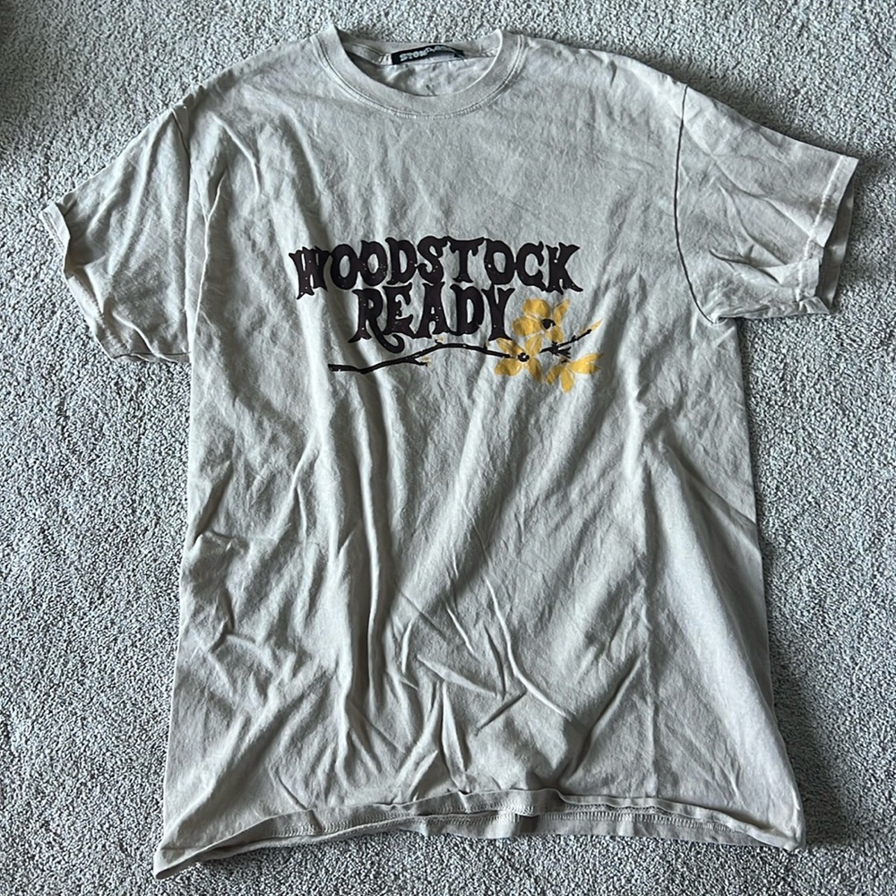 pink size tan woodstock graphic t shirt